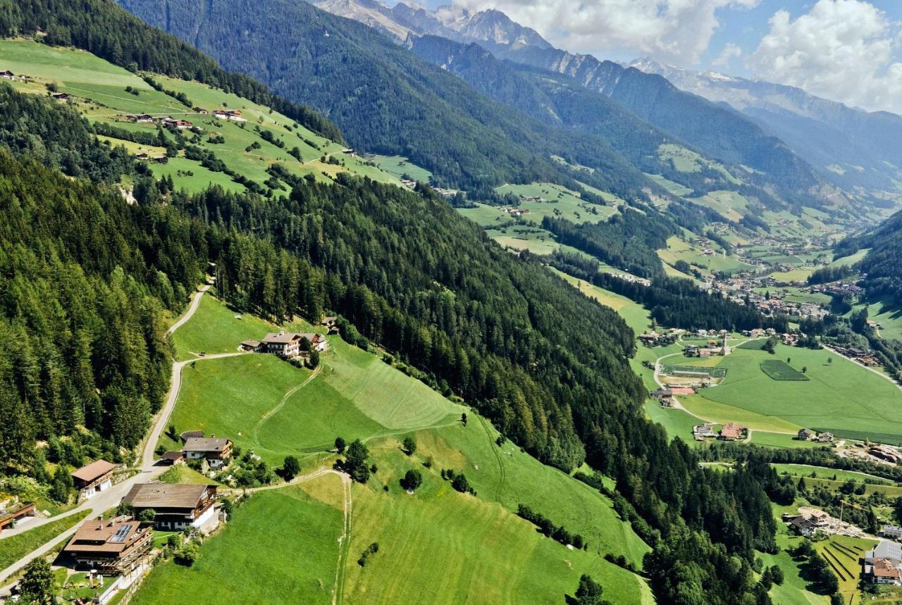 Grossstahlhof Mountain & Panorama View Apartman Valle Aurina Kültér fotó